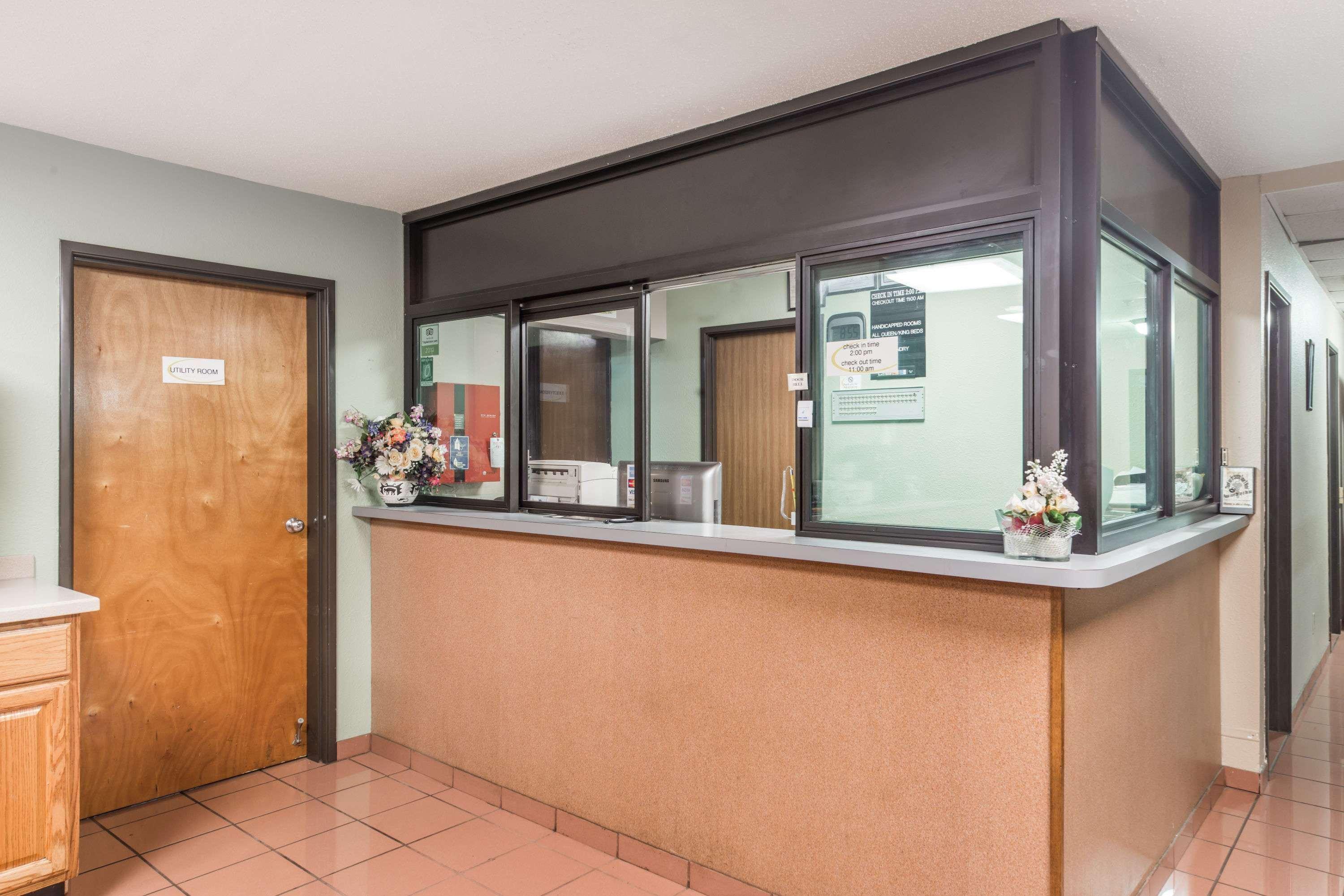 Super 8 By Wyndham O'Fallon Mo/St. Louis Area Buitenkant foto
